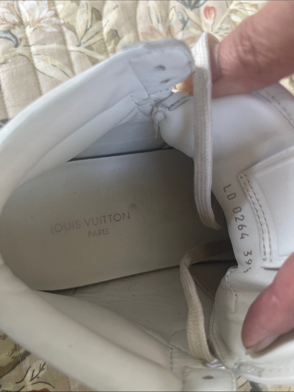 Louis Vuitton Stadium Mid Top Sneakers - Picture 13 of 17